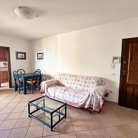 Murphy Holiday Homes - Residenza Aldo Moro 03 Ла Мадалена Екстериор снимка